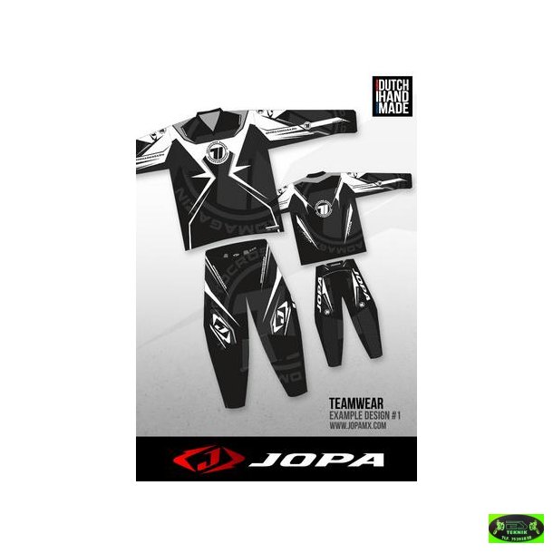 Team Wear 