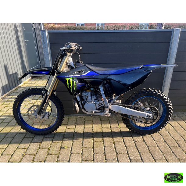 YAMAHA YZ250